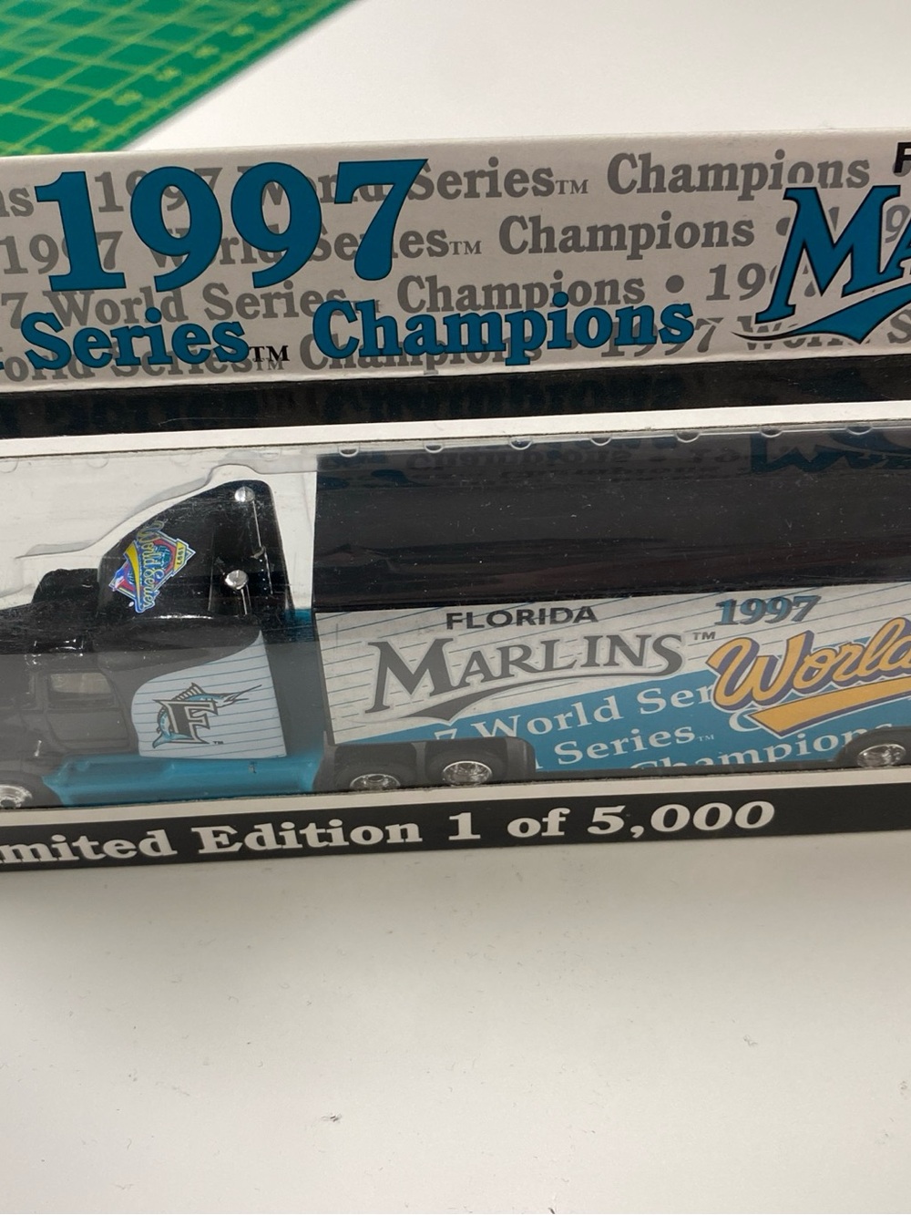 Florida Marlins 1997 World Series Limited Edition Tractor Trailer Car